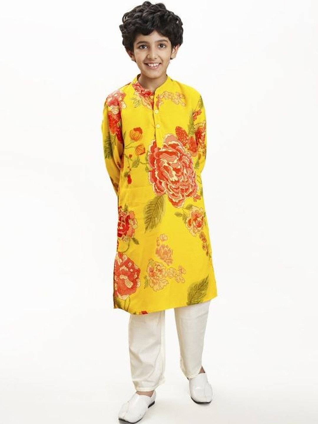 Bittu By Bhama Boys Floral Printed Mandarin Collar Kurta with Pyjamas