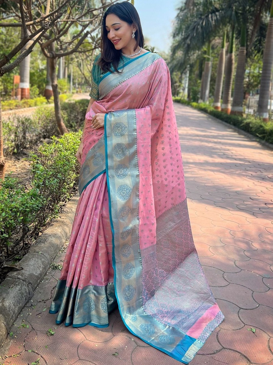 Suha Woven Design Zari Tissue Silk Banarasi Saree With Unstiched Blouse