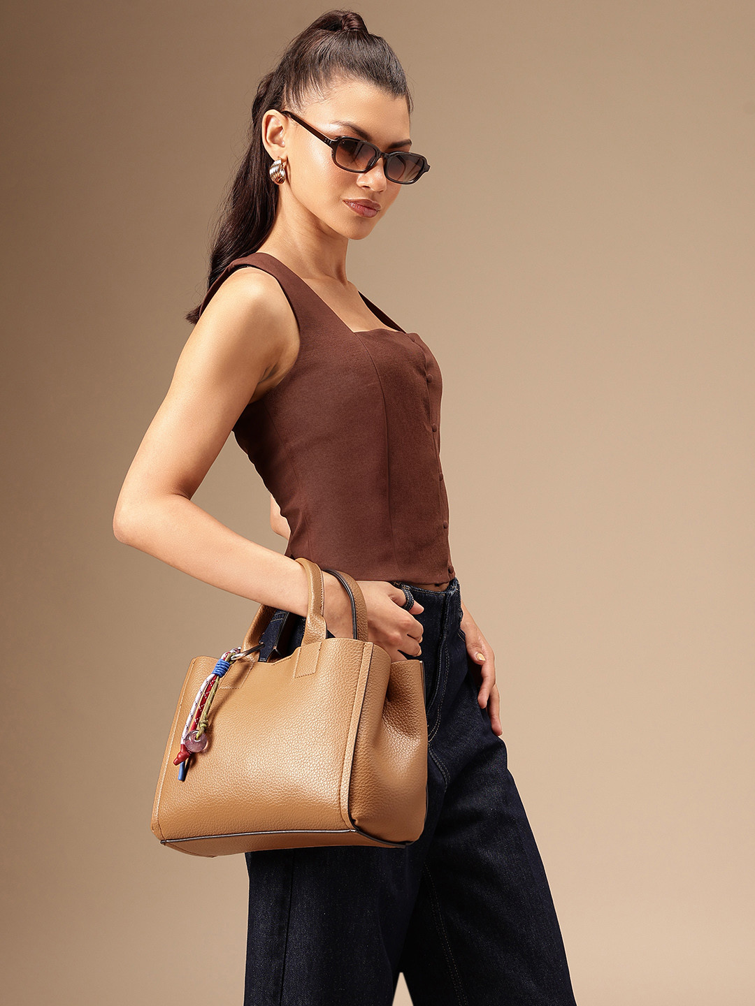 PARFOIS Textured Charms Keychain Handheld Bag