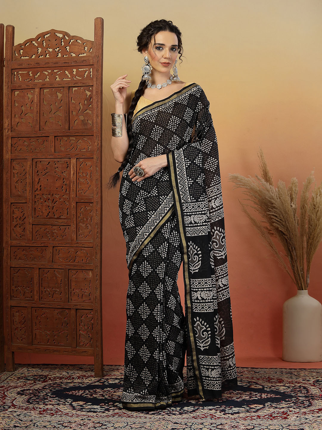 Kishori Sarees Women Block Print Cotton Saree