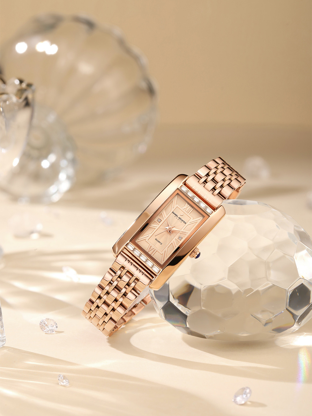 Daniel Hechter Women Embellished Dial & Stainless Steel Straps Analogue Watch DHW2010-33