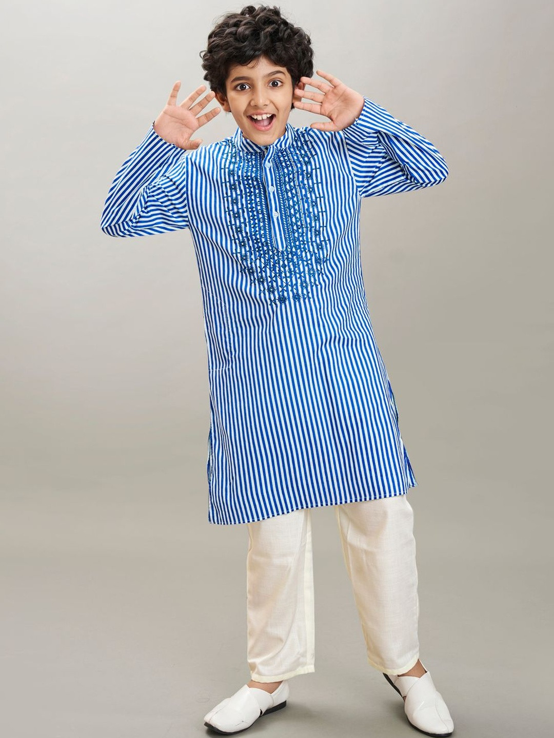 Bittu By Bhama Boys Striped Thread Work Mandarin Collar Kurta with Pyjamas