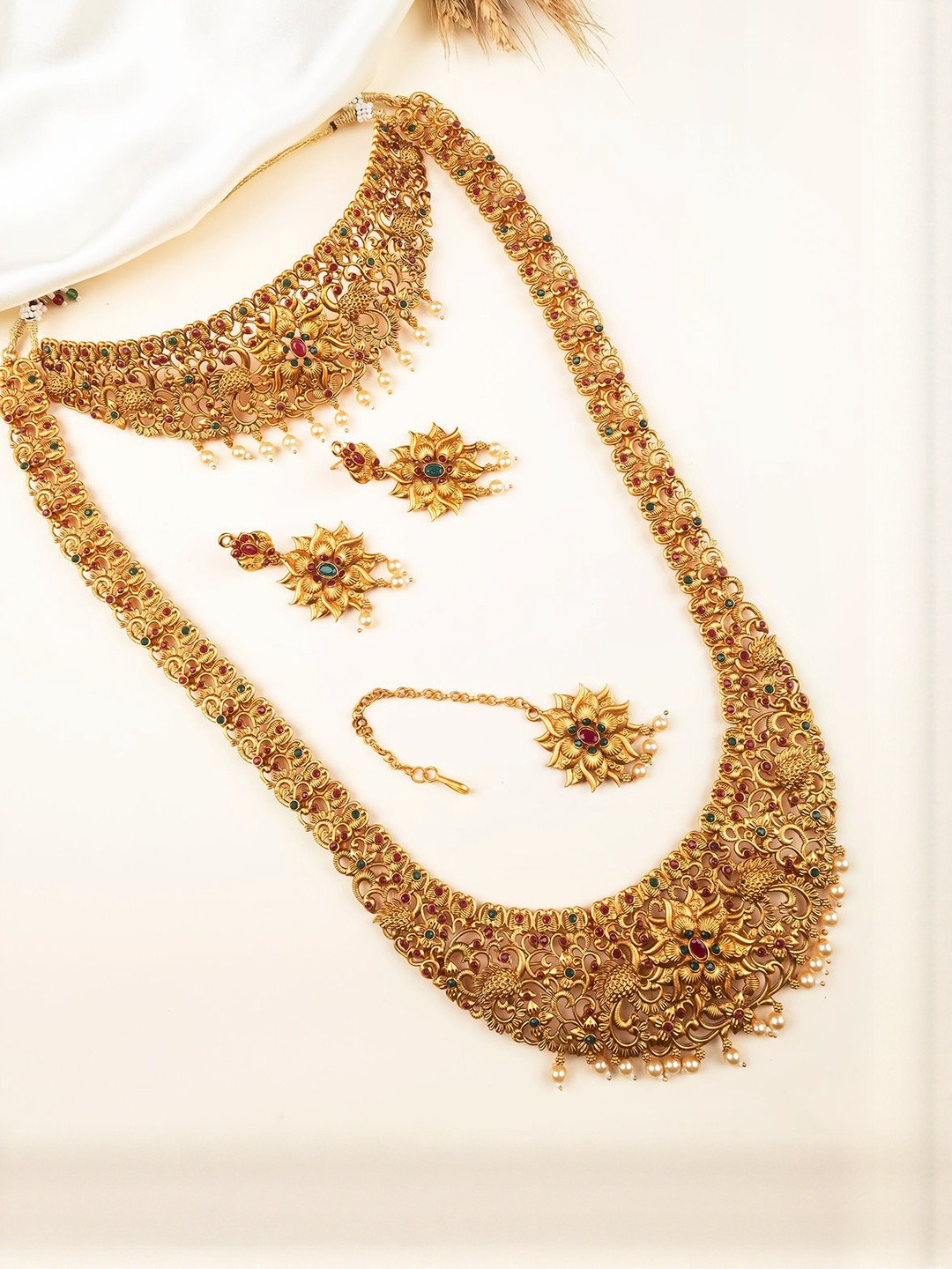 StileAdda Women Gold Plated Semi-Bridal Necklace Set with Maangtika