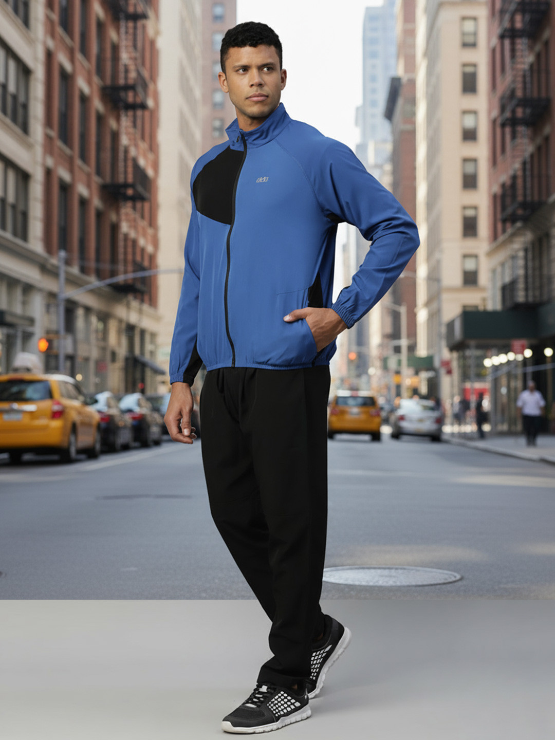 DIDA Mock Collar Light Weight Stretchable Quick Dry Sports Tracksuits