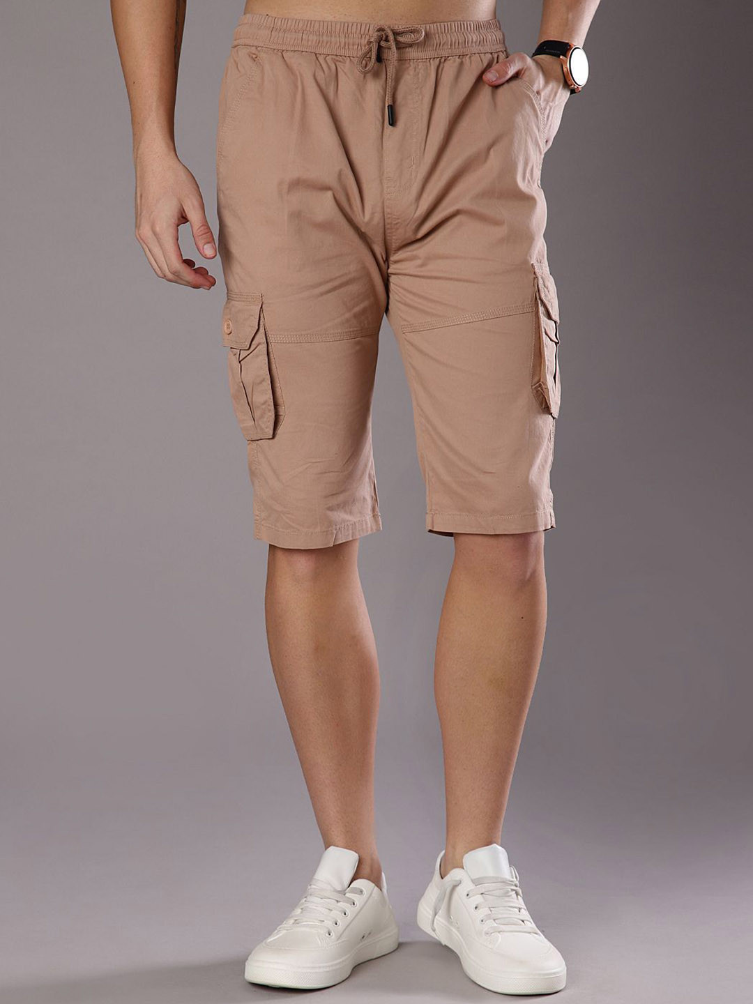 V-Mart Men Solid Mid-Rise Regular Fit Shorts