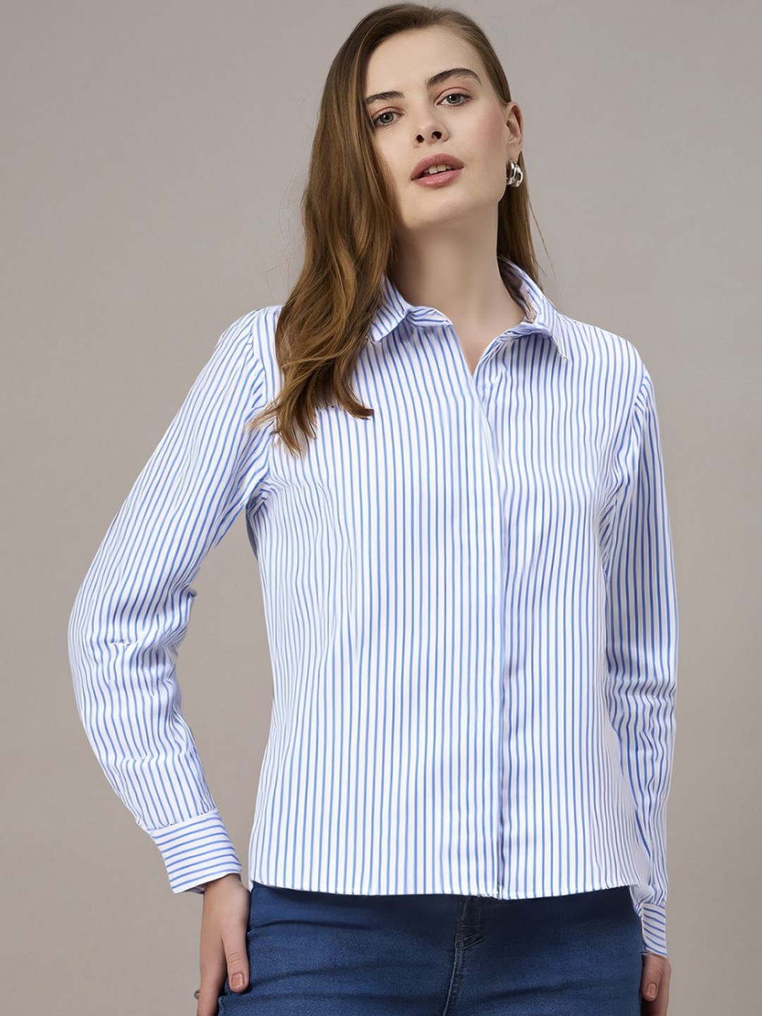 Roadster Women Blue Spread Collar Polycotton Casual Stripe Shirt