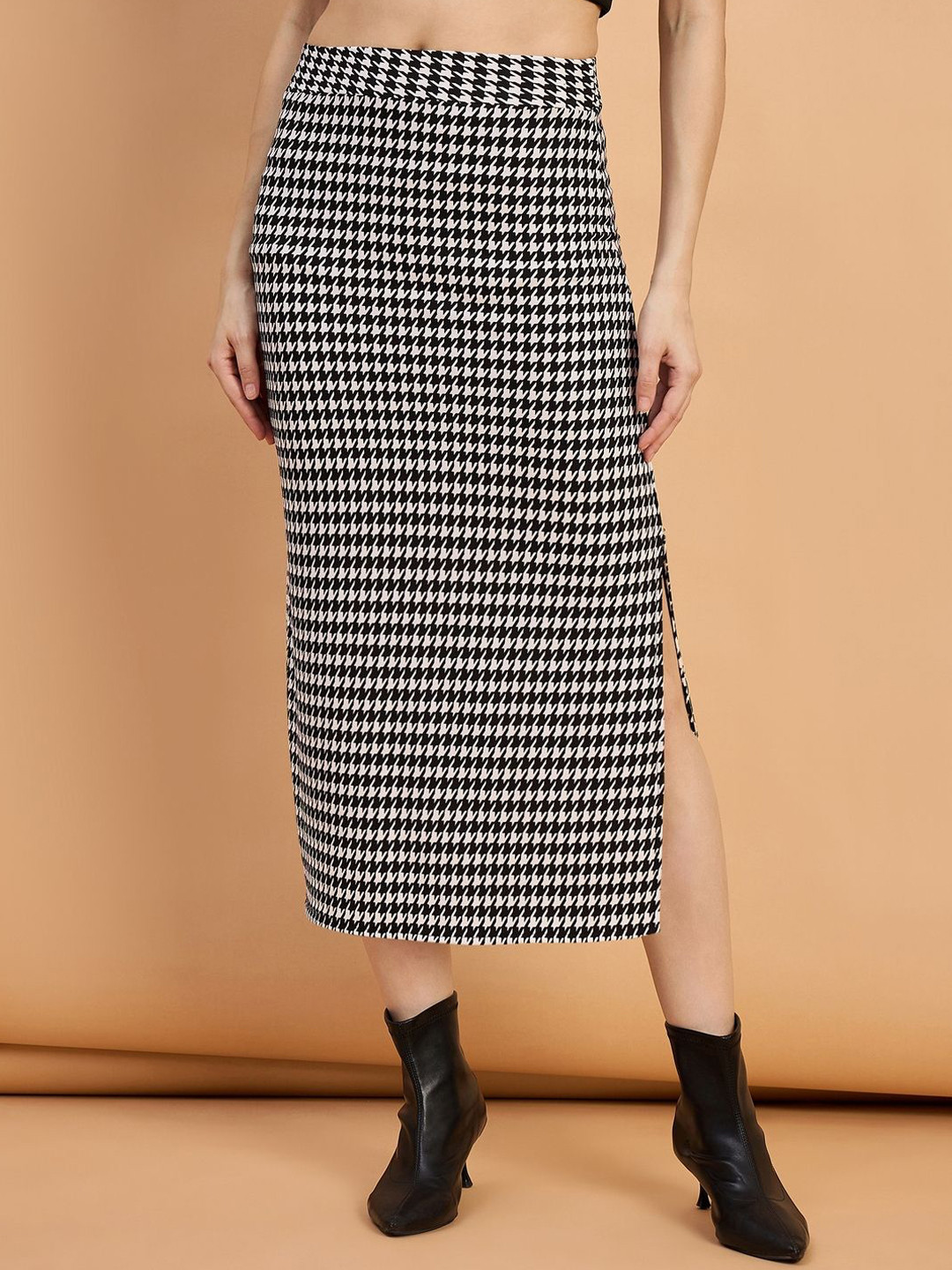 DIMPY GARMENTS Women Houndstooth Printed High-Rise Pencil Midi Skirt
