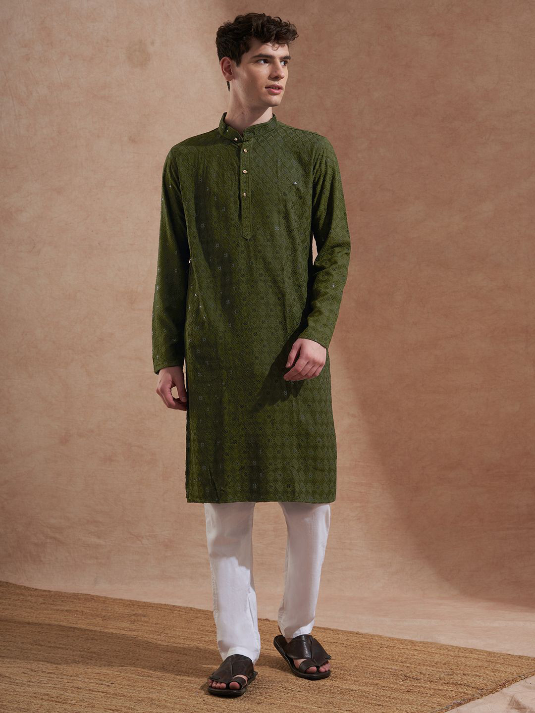 TRYBUY.IN Men Floral Embroidered Festive Cotton Straight Kurta