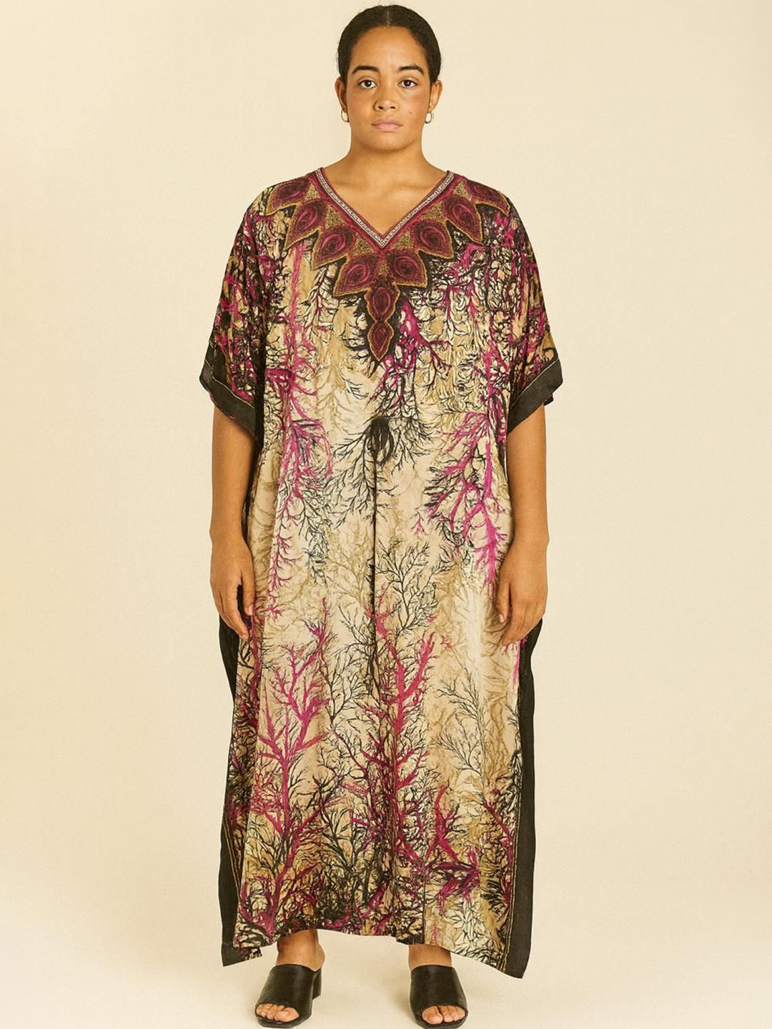 DESIGN ELEMENTS Abstract Printed Kimono Sleeves Kaftan Maxi Dress