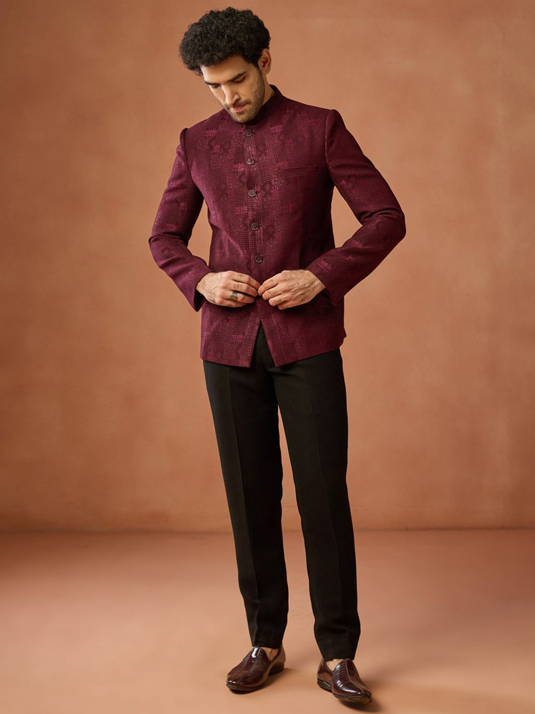 KISAH Men Woven Design Jodhpuri Sherwani & Trouser Set
