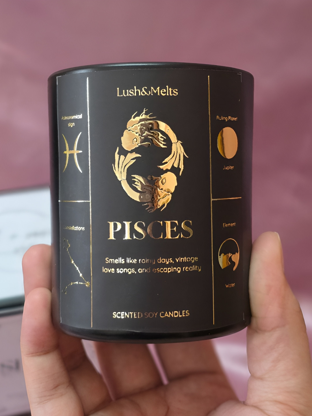 Lush and Melts Black Pisces Zodiac Scentned Candle