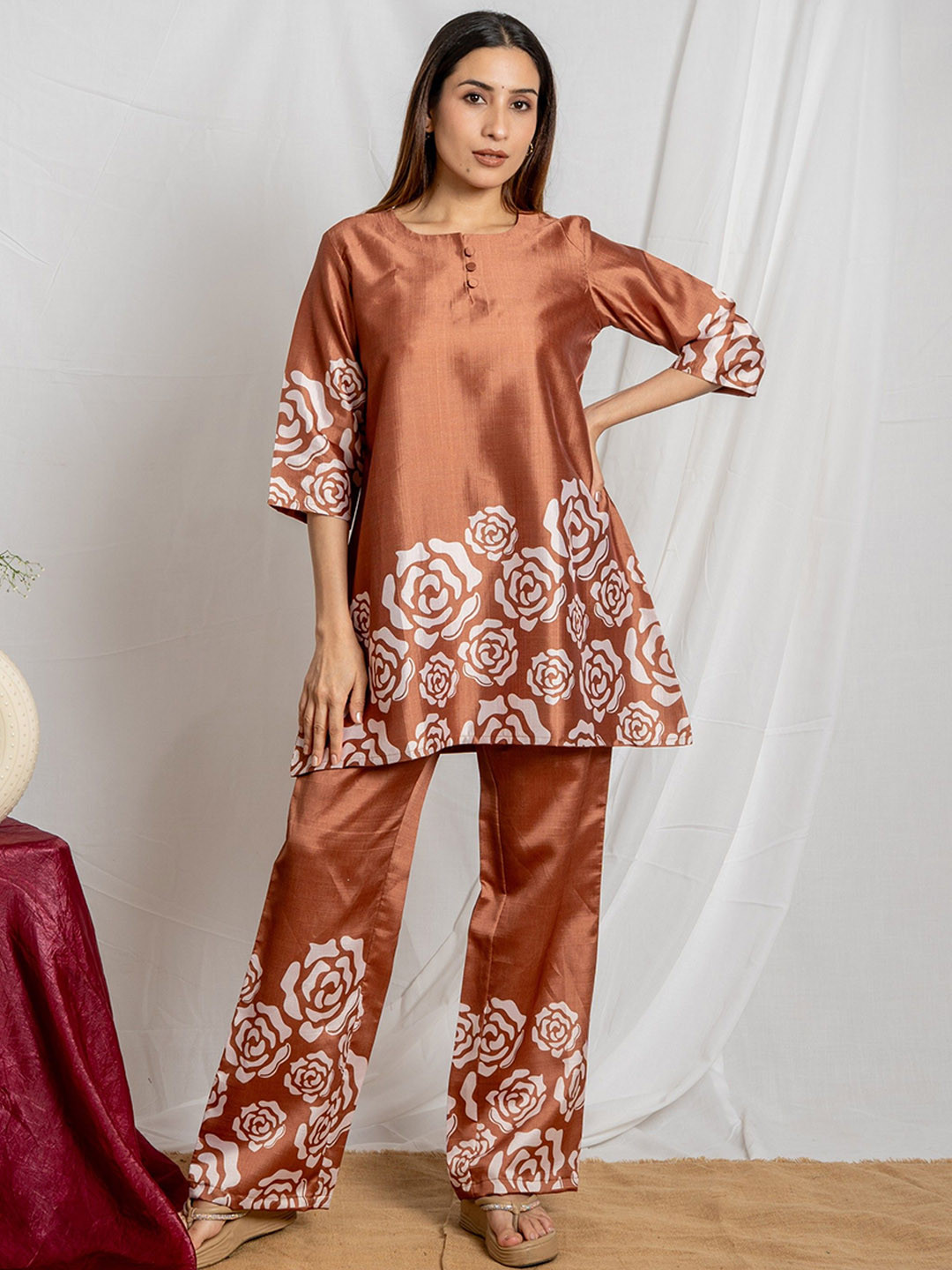 Noia Printed Scoop Neck Tunic With Trousers
