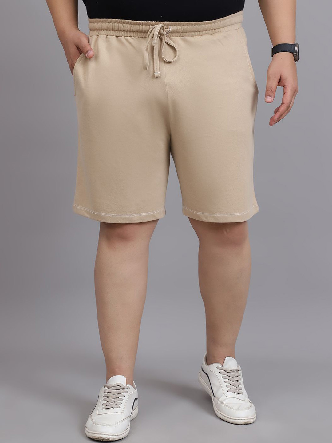 A AND K Men Mid-Rise Sports Shorts