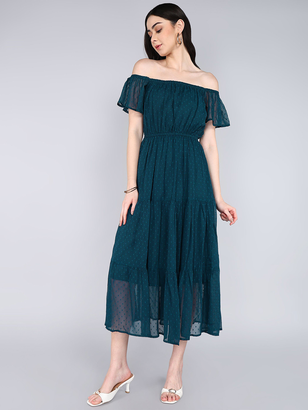 IQRA ENTERPRISE Self Design Tiered Off-Shoulder Flutter Sleeve Fit & Flare Midi Dress