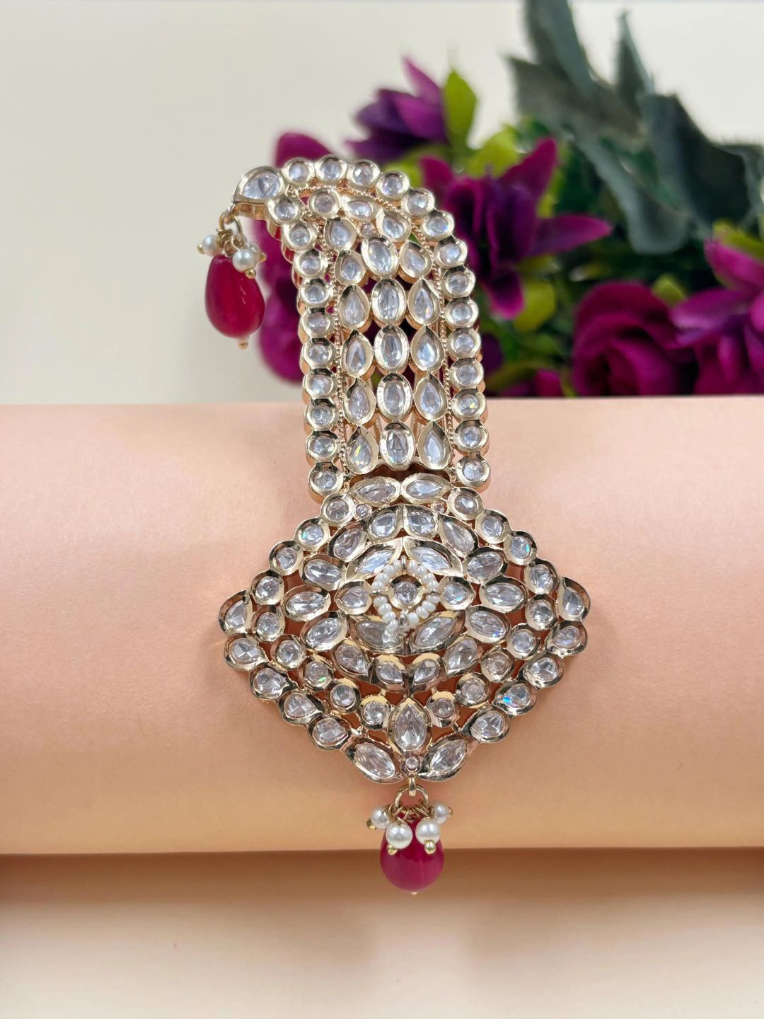 Gehna By Beadazzled  Kundan Studded And Beaded Minimal Brooch