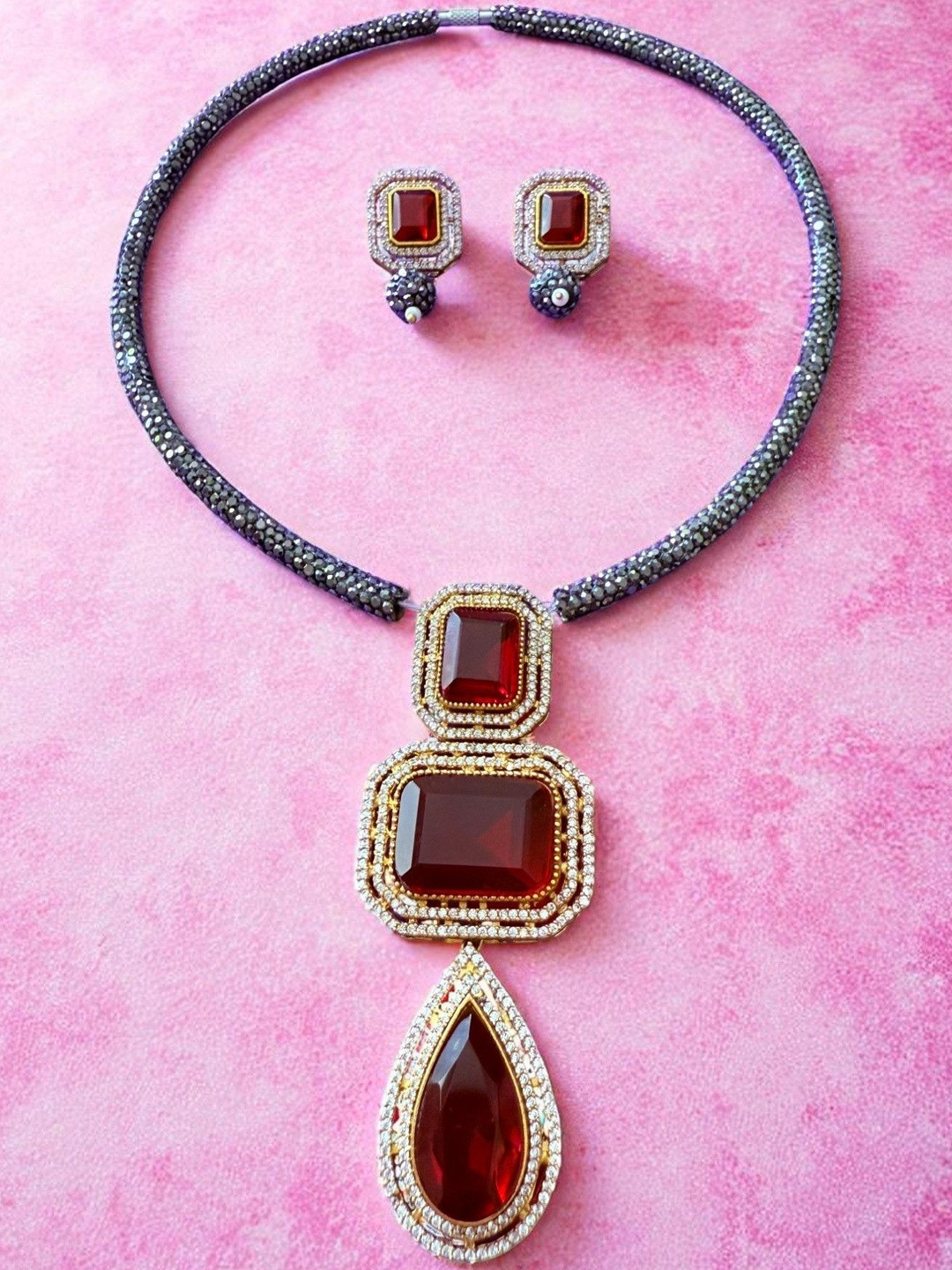 Rebekah Women Gold Plated Hasli Jewellary Set