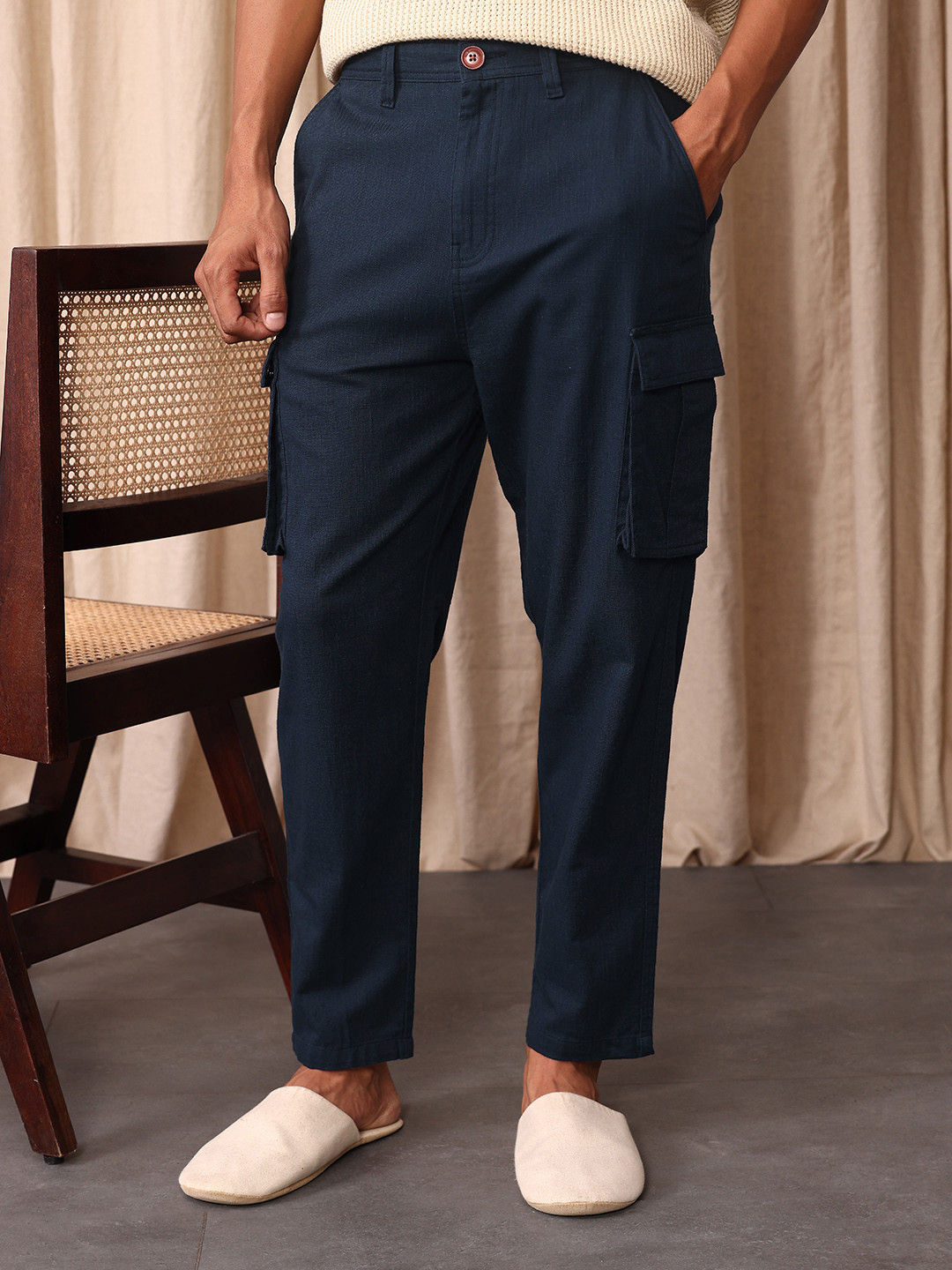 Mr Bowerbird Men Tapered Fit Cargos Trousers