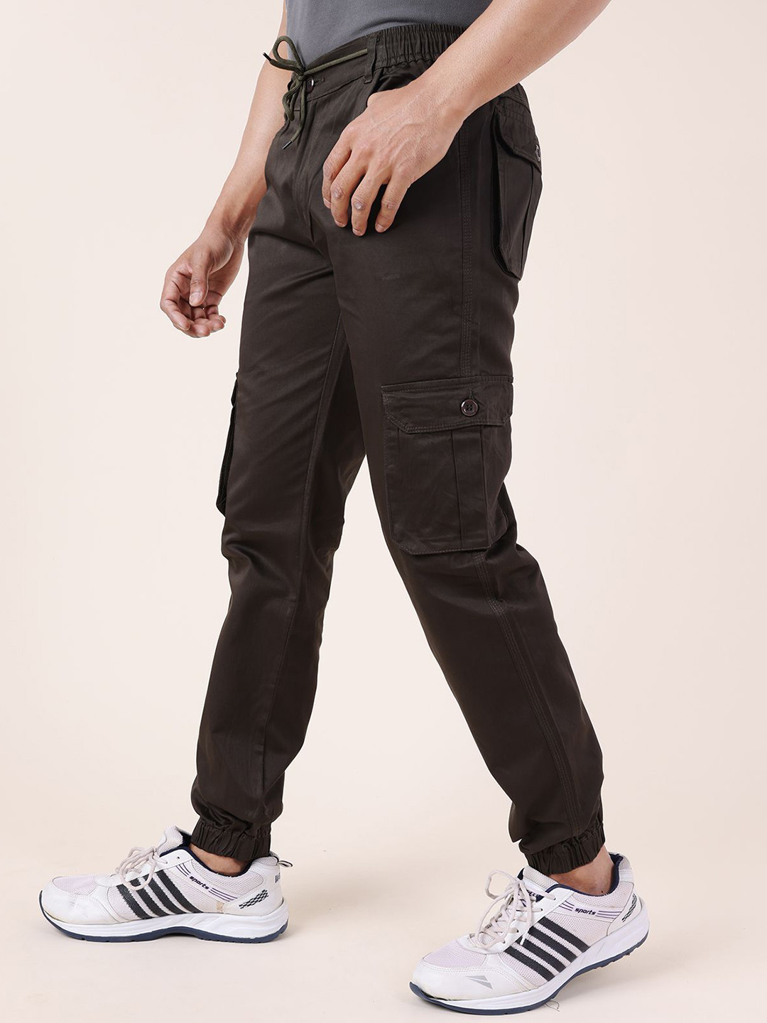 DAZORA Men Mid-Rise Straight Fit Cotton Cargos Trousers