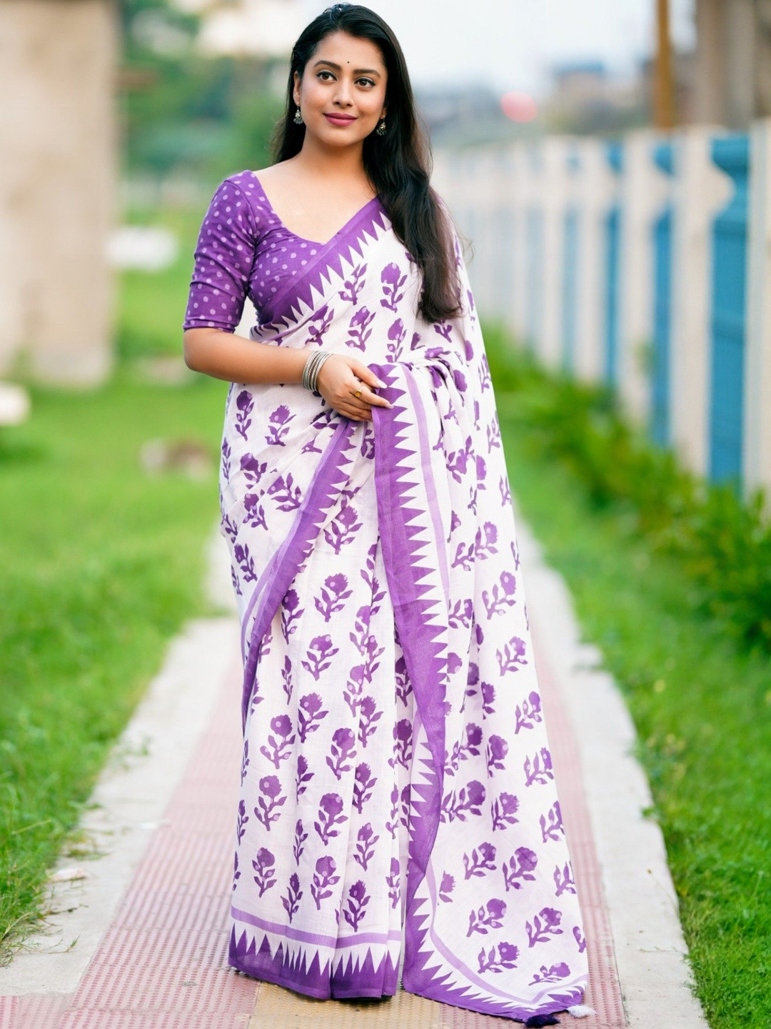 KALINI Batik Linen Blend Designer Block Print Saree