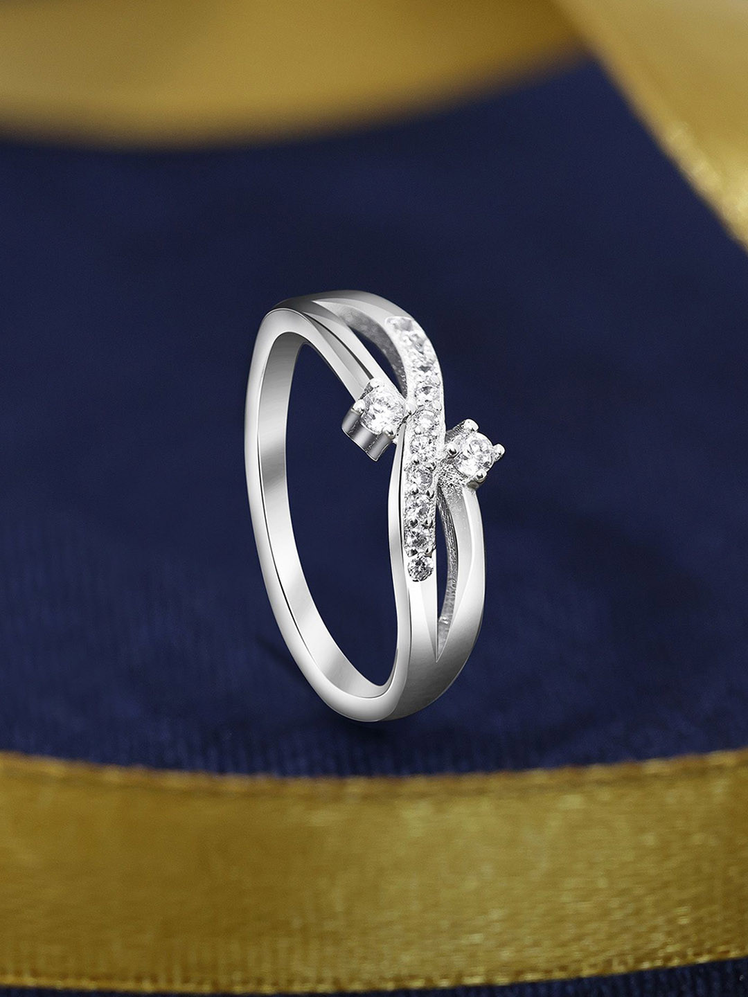 Tweov 925 Sterling Silver Rhodium-Plated Cubic Zirconia-Studded Infinity Finger Ring