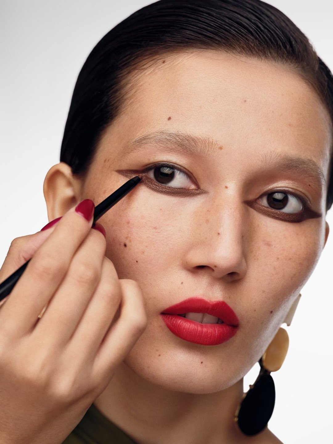 Mokae Beauty Set Of 2 Cosmic Eyes Long Lasting Everyday Kajal - Shadow Strike-Earth Song