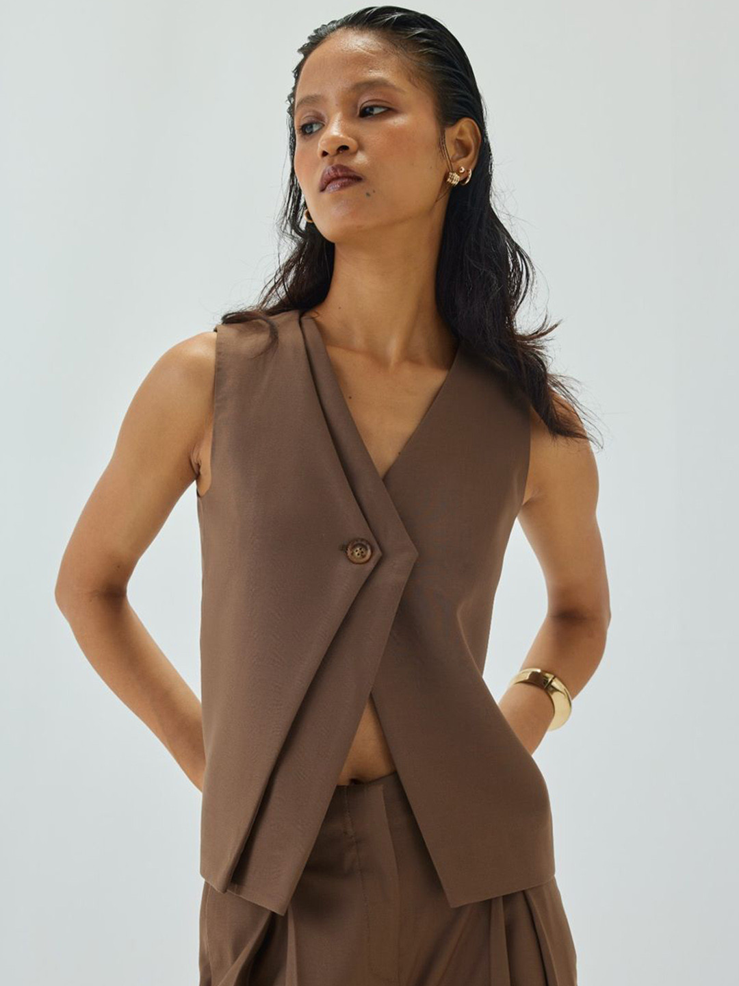 Shop Staple Women Brown Tailored Double Lapelled Waistcoat