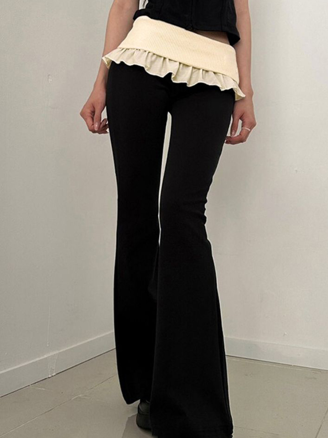 LULU & SKY Women Flared Low-Rise Easy Wash Zip Trousers