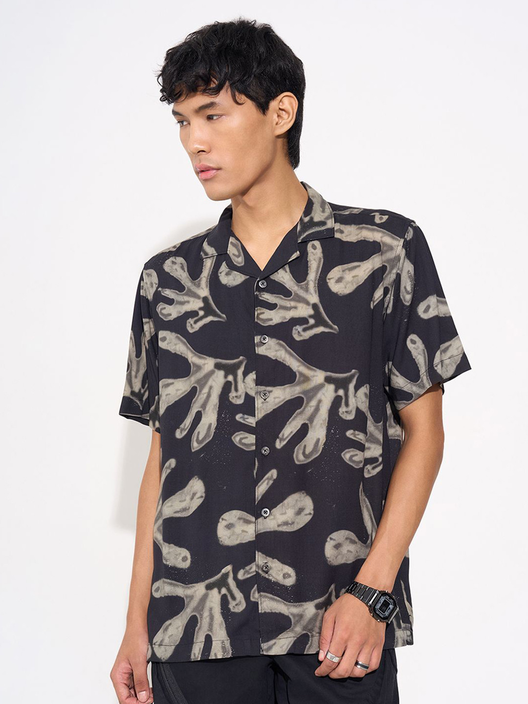 People Black & Beige Abstract Printed Casual Shirt