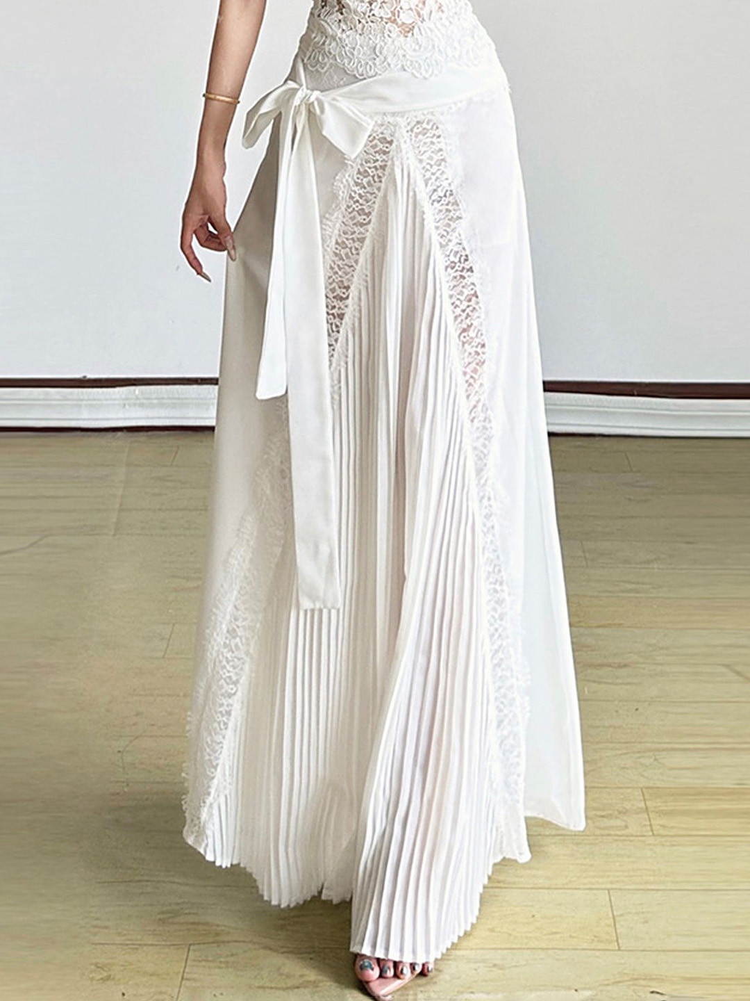 LULU & SKY Women Self-Designed High-Rise A-Line Lace-Trim Pleated Maxi Skirt