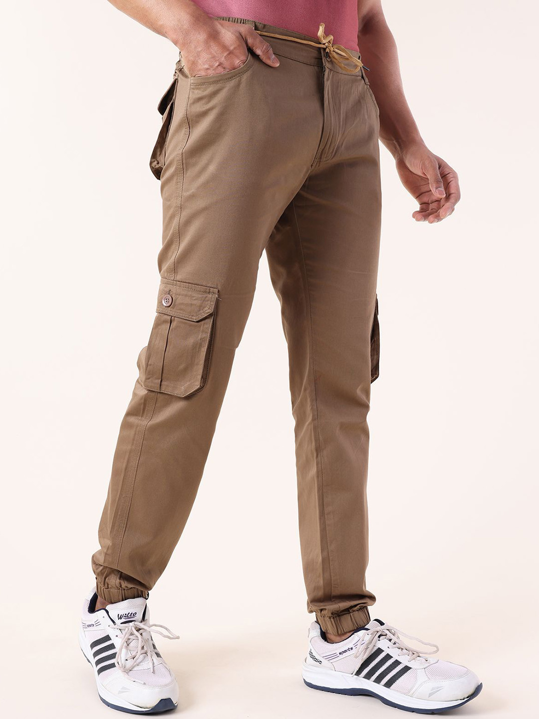 DAZORA Men Mid-Rise Straight Fit Cotton Cargos Trousers