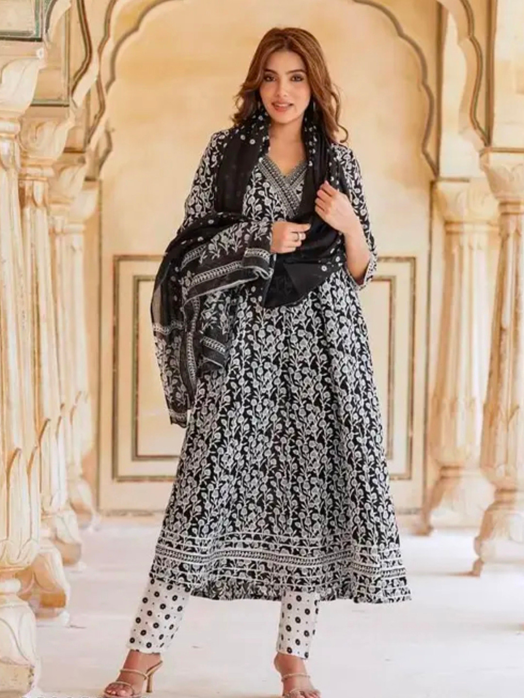 RD TEXTILES Women Ethnic Motifs Printed Angrakha V-Neck Kurta with Trousers & With Dupatta