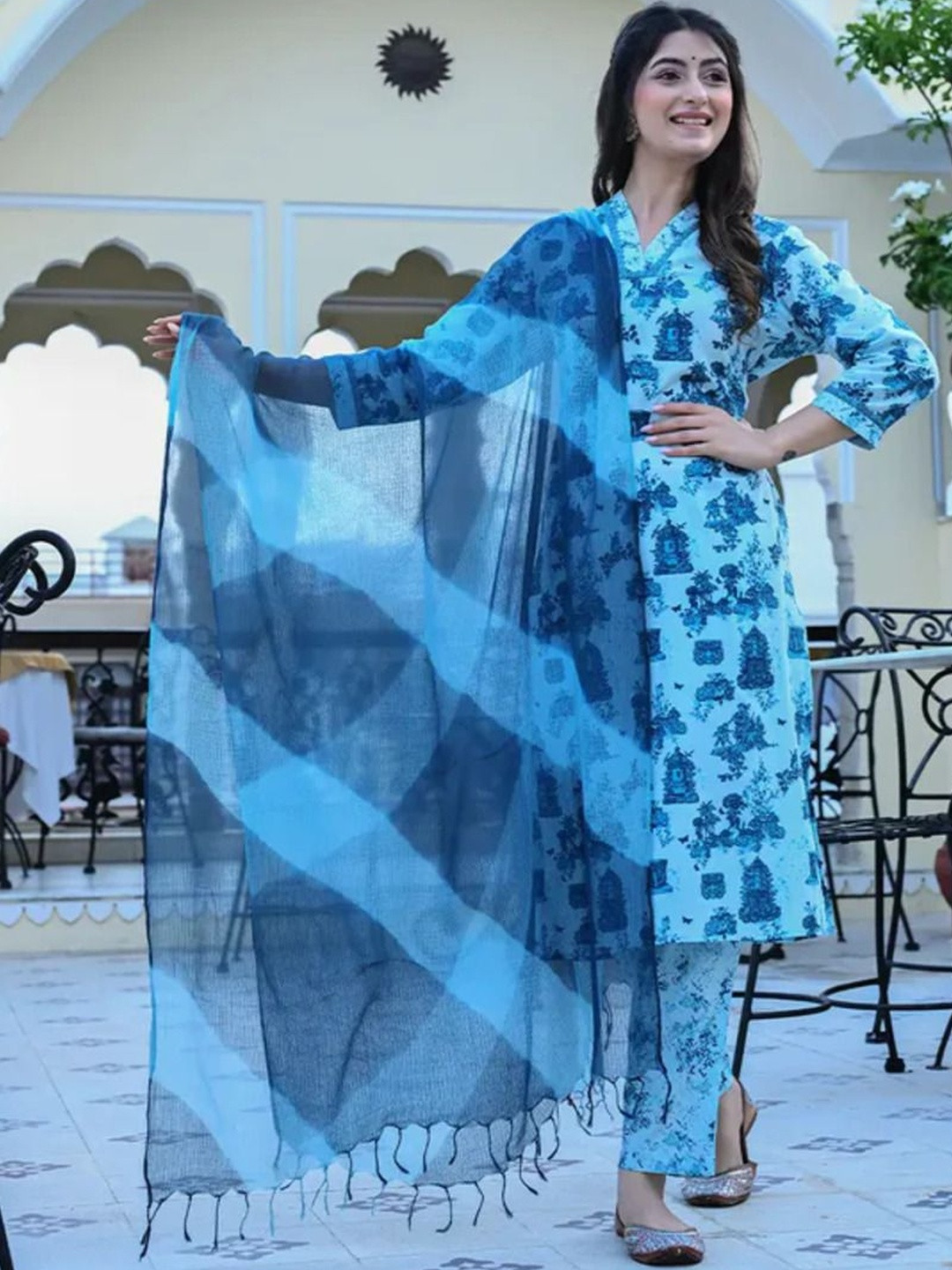 ARUWA FASHION Printed V-Neck Pure Cotton Straight Kurta With Trousers & Dupatta