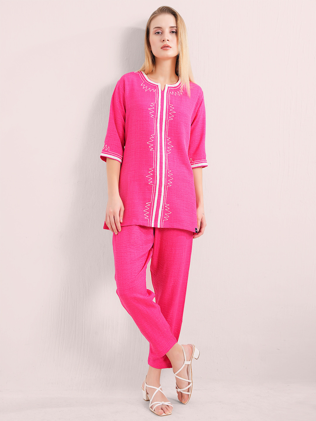 L&M Leisure and Moods Women Embroidered Linen Blend Regular Kurta with Trousers