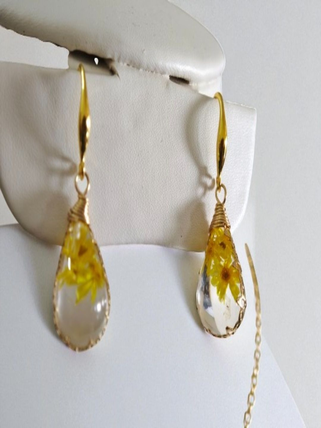 SAPRAA TRENDS Gold-Plated Plastic  Drop Earrings