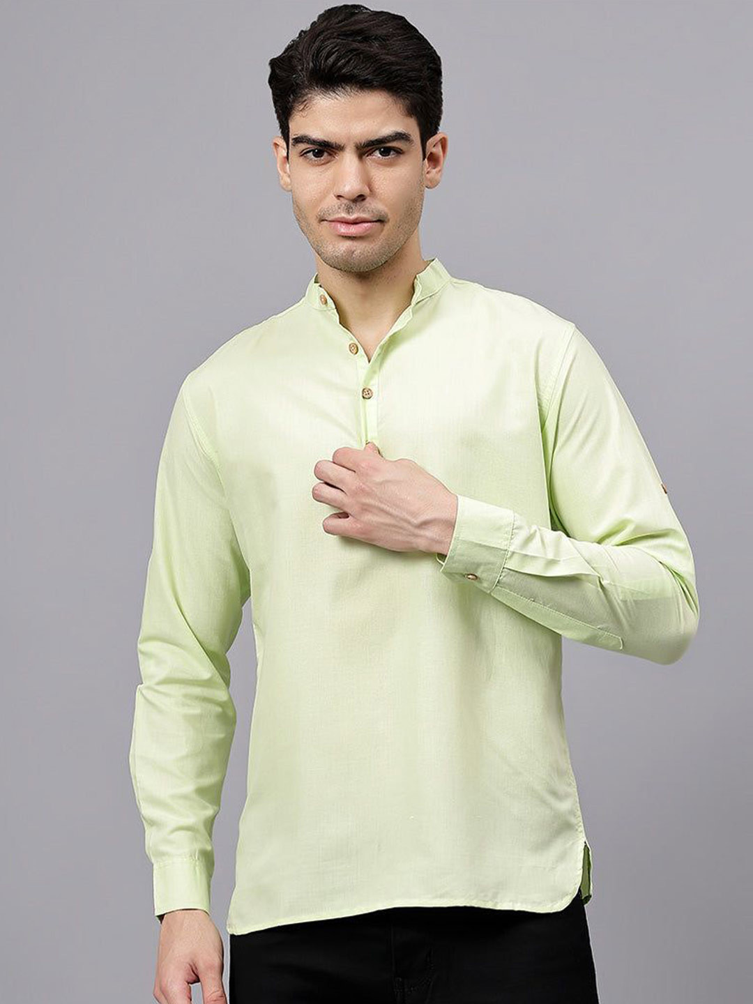 Sumit online Cotton Thread Work Mandarin Collar Short Kurta