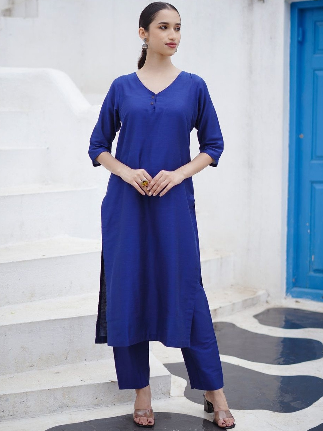 ETHNIC ELEMENTS Women Solid Cotton Kurta with Trousers
