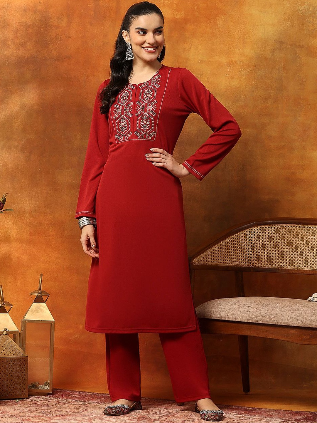 Nayam By Lakshita Ethnic Motifs Embroidered Straight Kurta with Trousers Blend Set