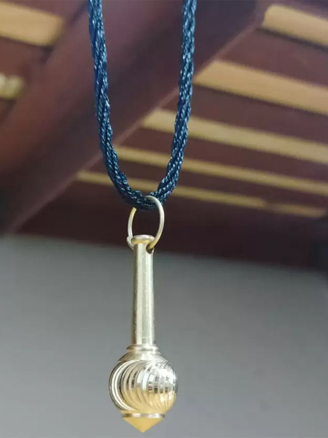 Vivnits Unisex Gold Plated Gada Shape Pendant With Chain