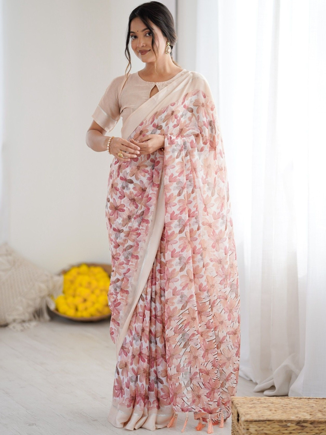 LeeliPeeri Designer Women Floral Printed Zari Pastels Saree With Unstitched Blouse Piece