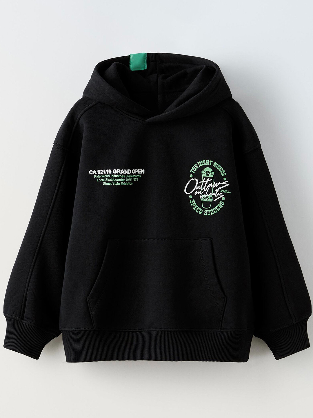 Alan Jones Boys Graphic Printed Hooded Pullover Sweatshirt