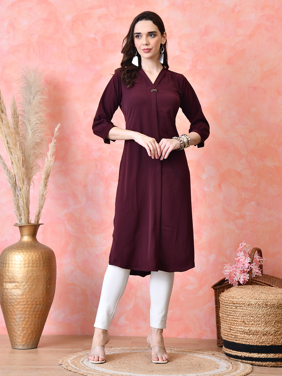 Nioni Labella Women V-Neck Straight Kurti