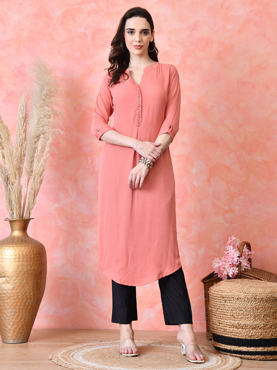 Nioni Women Mandarin Collar Cuff Sleeves Crepe Kurta