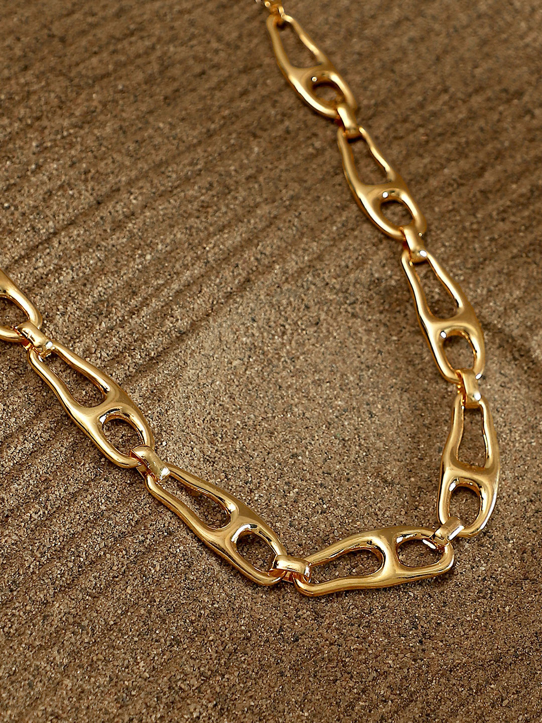 SOHI Gold-Plated The Pavement-Link Chain Necklace