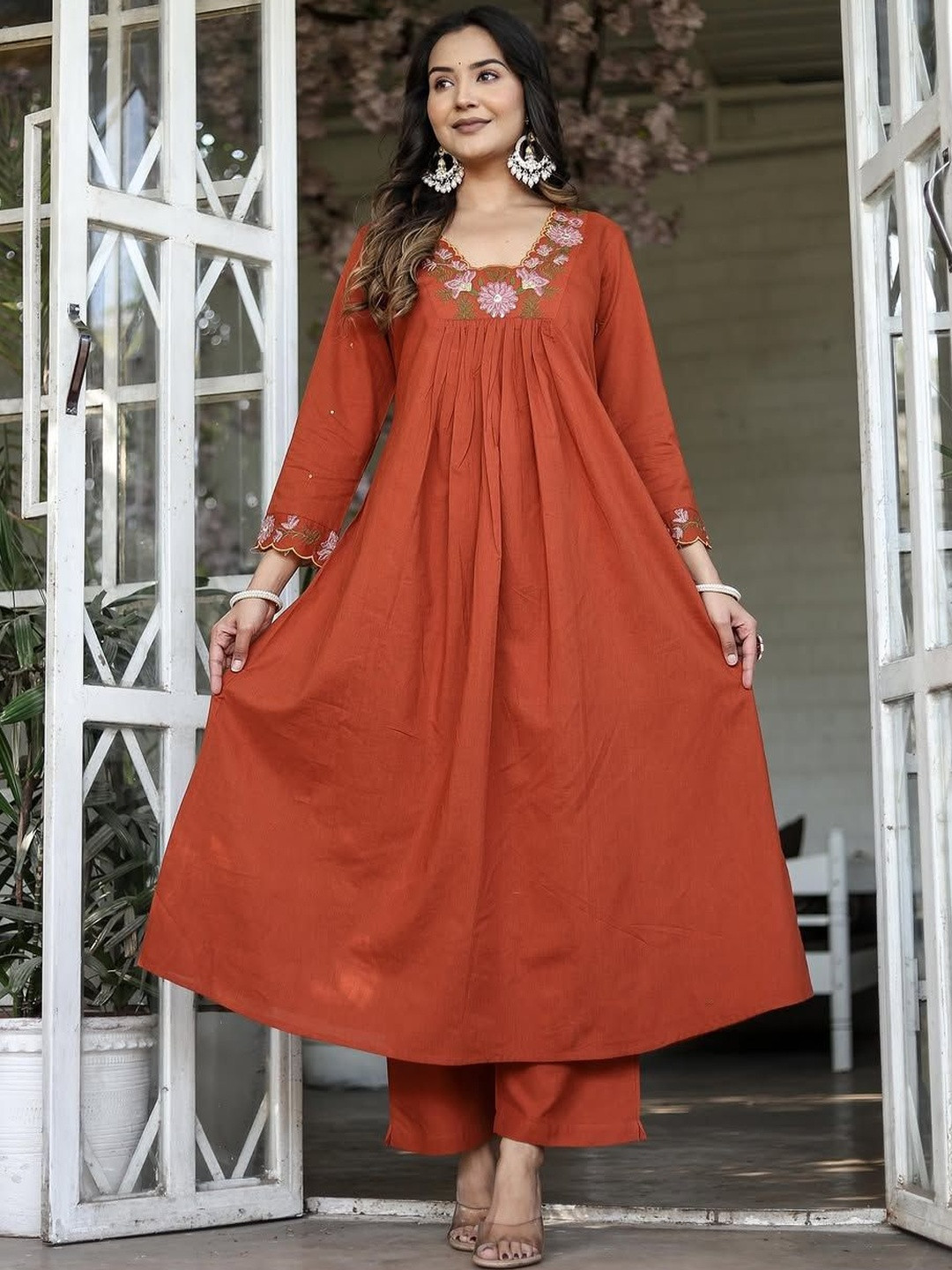 S.K.C Women Floral Yoke Design Regular Thread Work Kurta with Trousers & With Dupatta