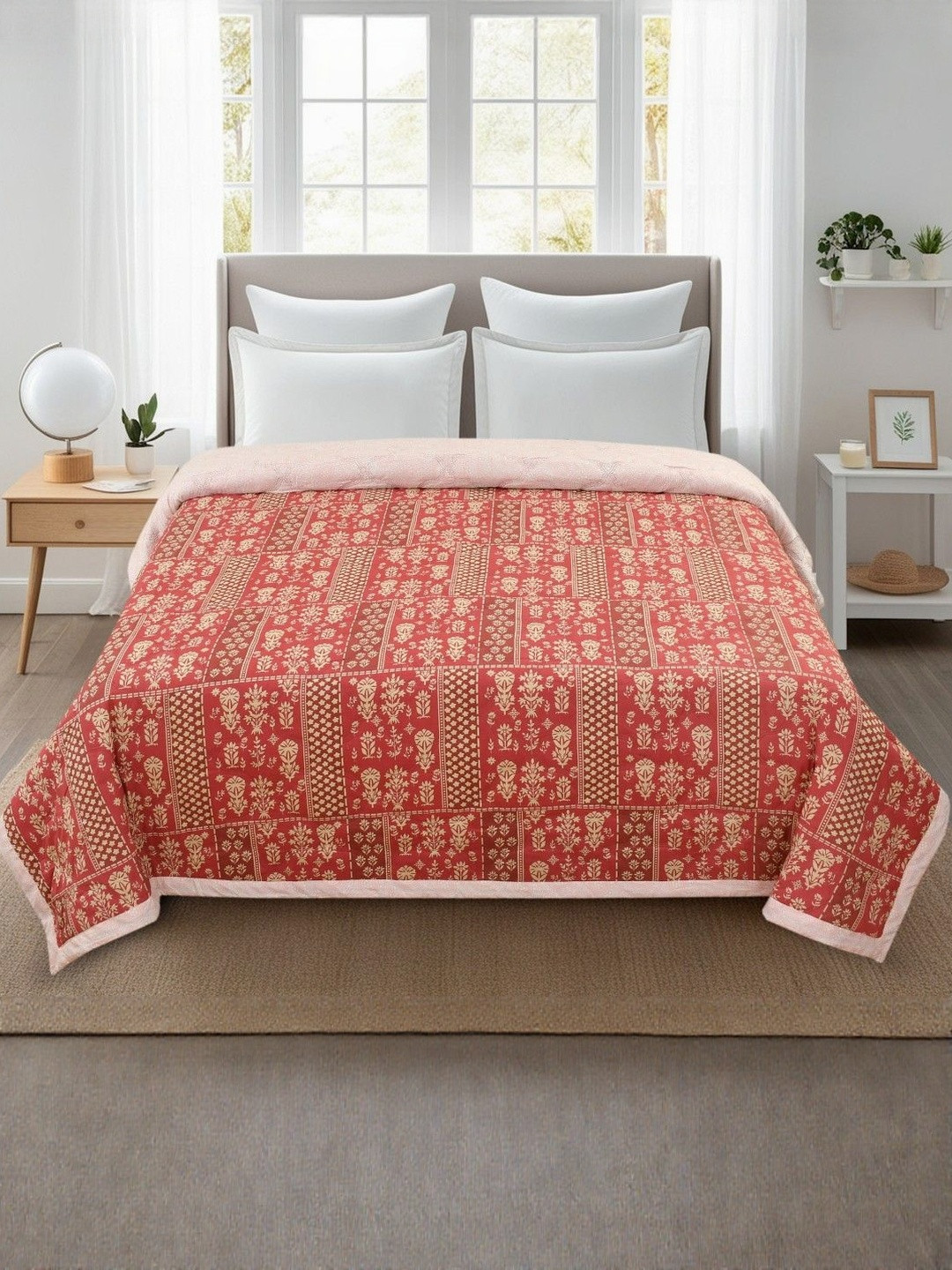 FURNOFY Microfibre Reversible Ultrasonic King Size 80x90 Inches Light Weight Comforter