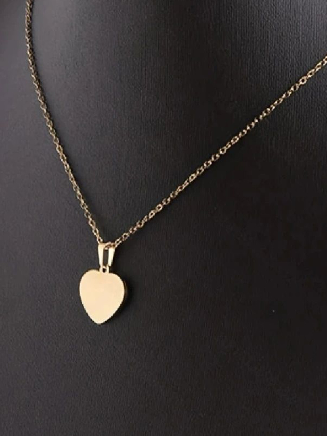 Feel style Gold-Plated Heart Shaped Pendant With Chain