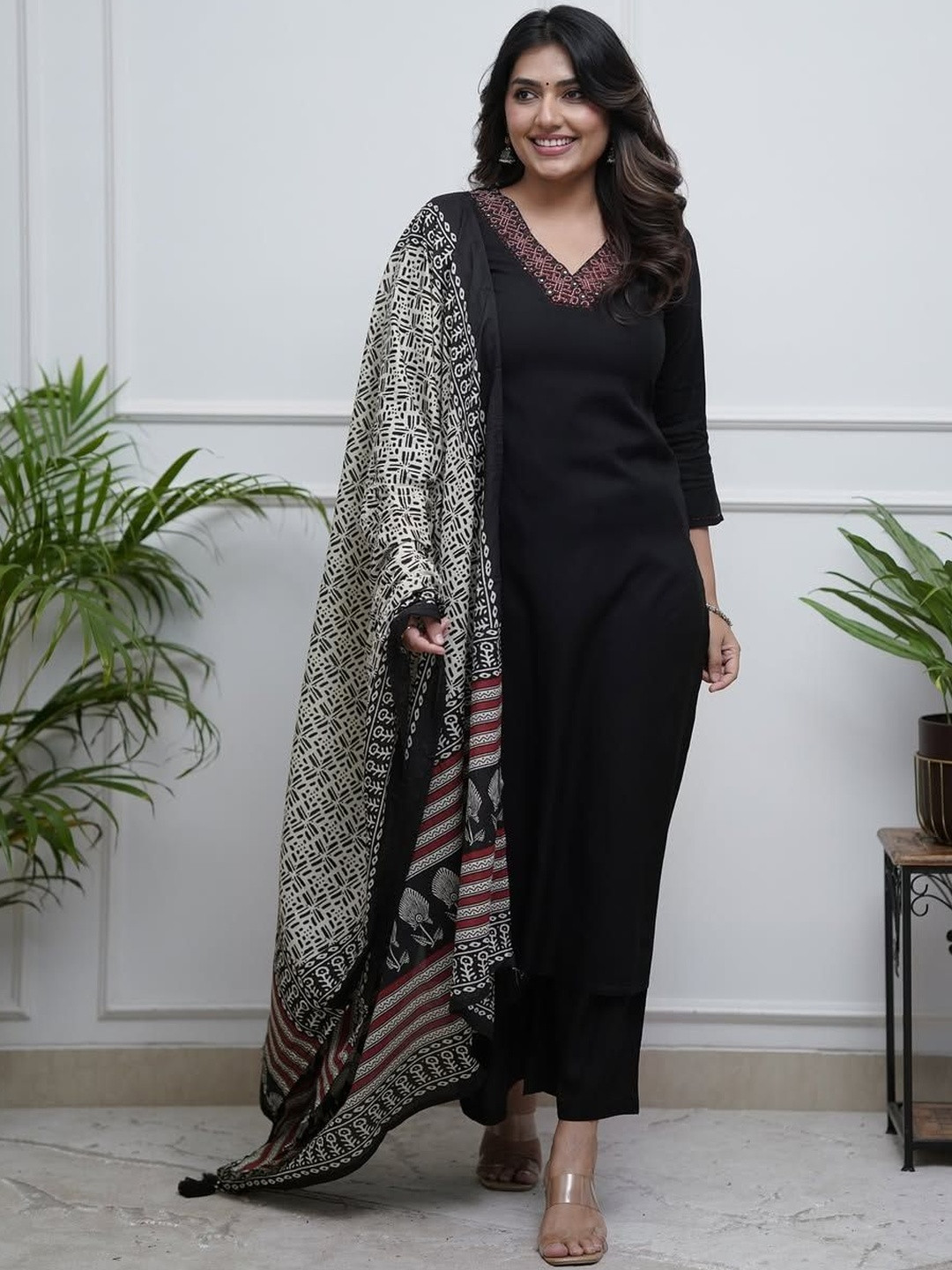 AG TEXTILE V-Neck Thread Work Straight Chanderi Silk Kurta With Palazzos & Dupatta