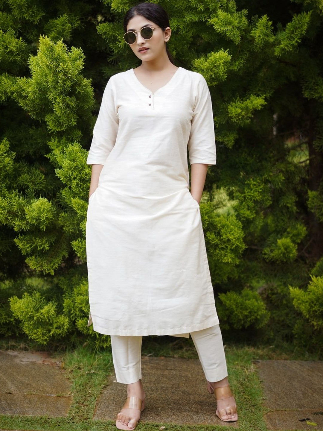 ETHNIC ELEMENTS Women V Neck Pure Cotton Kurta with Trousers