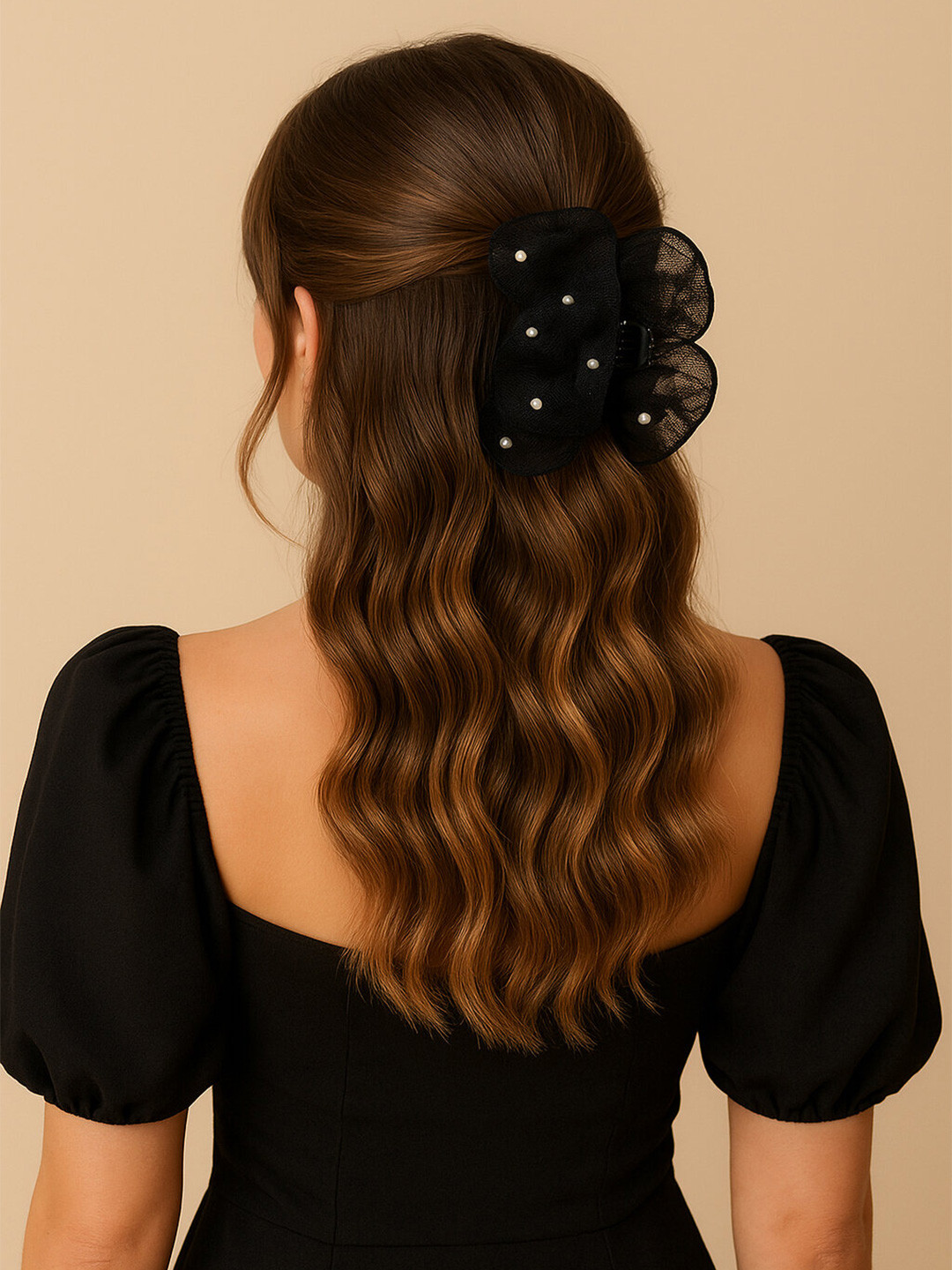 Haute Handles Women Embellished Claw Clip