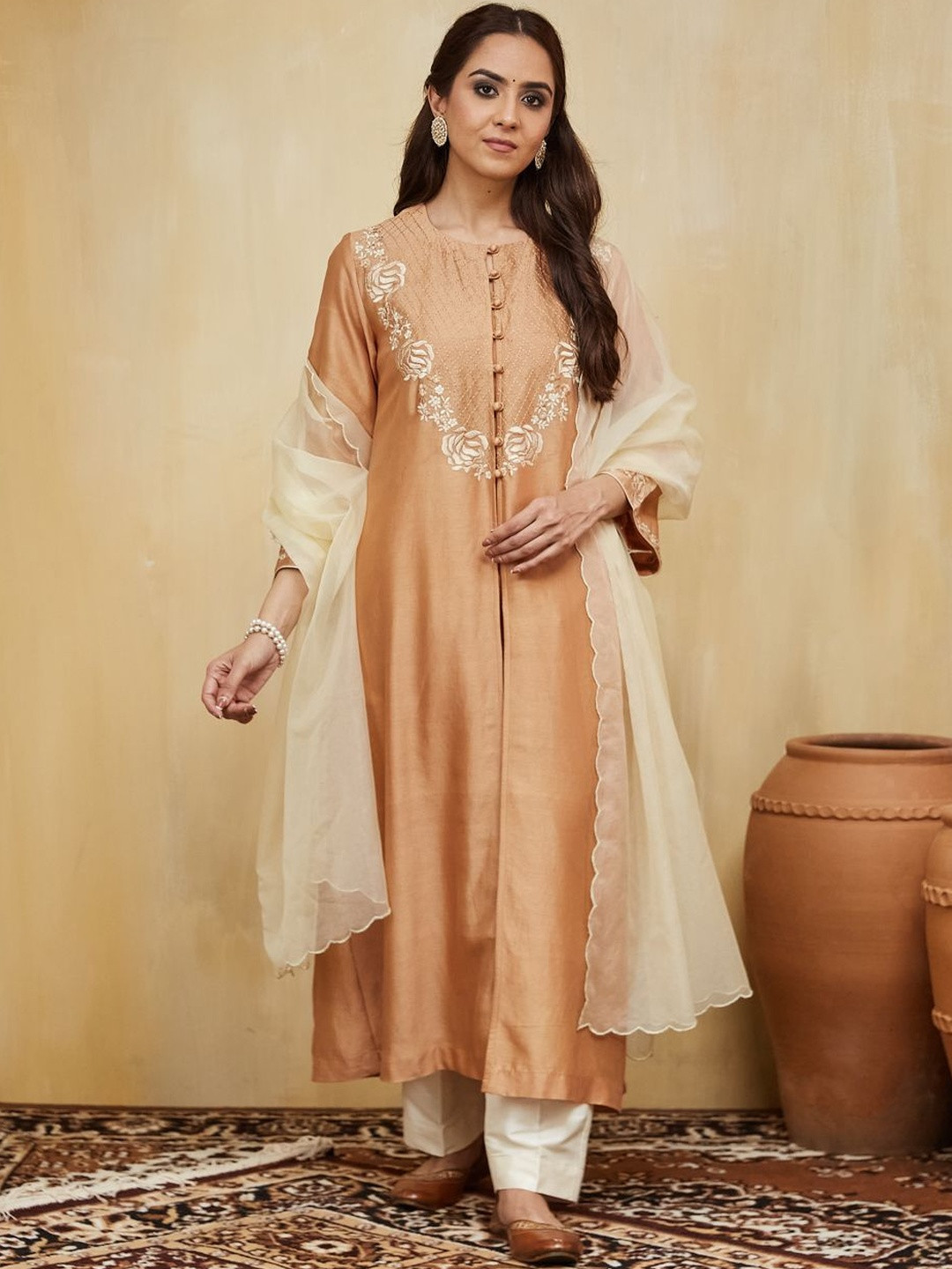 Mushio Embroidered Thread Work Chanderi Silk Straight Kurta With Trousers & Dupatta